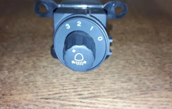 Honda Civic Headlight level height control switch M304212