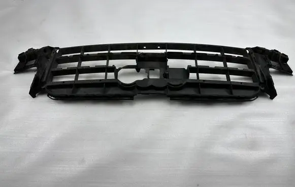 Audi A8 S8 D4 4H Front bumper upper radiator grill 4H0807233