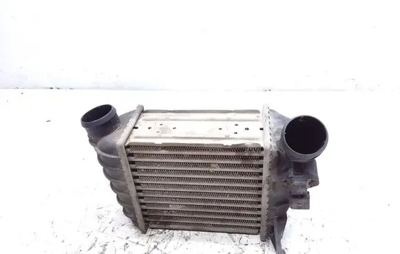 Skoda Fabia Mk1 (6Y) Intercooler radiator 6Q0145804 862380B