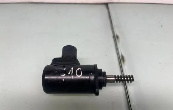 BMW 7 G11 G12 other engine part 7631574 11377631574