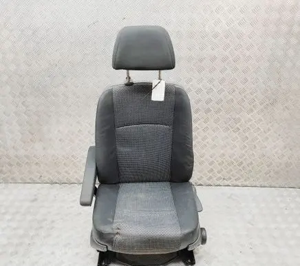 Mercedes-Benz Vito Viano W639 Front driver seat A0009102922