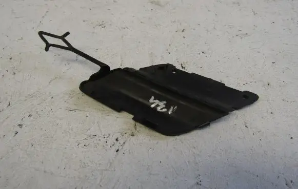 Opel Astra J Front tow hook cap/cover 13346460
