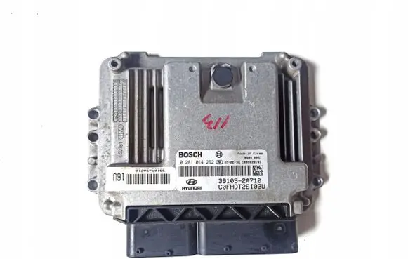Hyundai i30 Engine control unit/module 0281014292