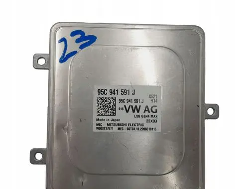 Volkswagen Golf VII Voltage converter/converter module 95C941591J