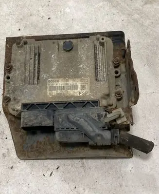 Opel Astra G Engine control unit/module 0281012122 55198054