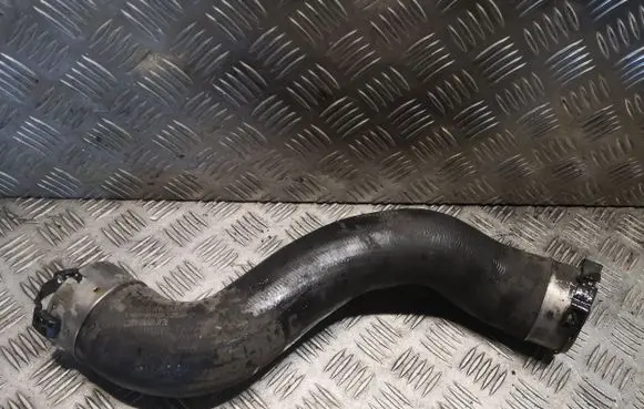 Mercedes-Benz C W204 Intercooler hose/pipe 2125280000 A2125280000