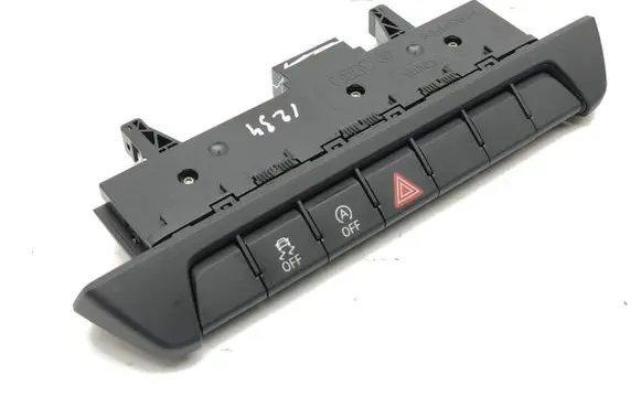 Audi A1 A set of switches 82A925301AE 10175161 01112022