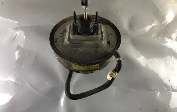 Nissan Patrol Y61 Brake booster VC3002710 86501392M245T
