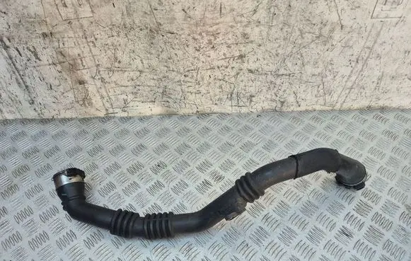 Intercooler hose/pipe
