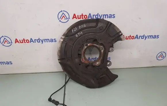 BMW X3 F25 Rear wheel hub spindle/knuckle 6797570 33406797570