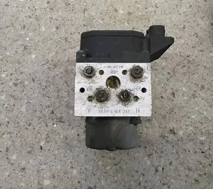 BMW 5 E39 ABS Pump 34511164241 0265202410
