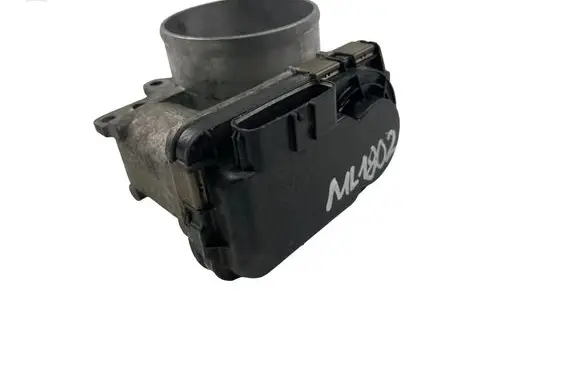 Volvo S60 Throttle valve 8677796