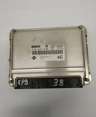 Nissan Almera N16 Engine control unit/module 0281010718