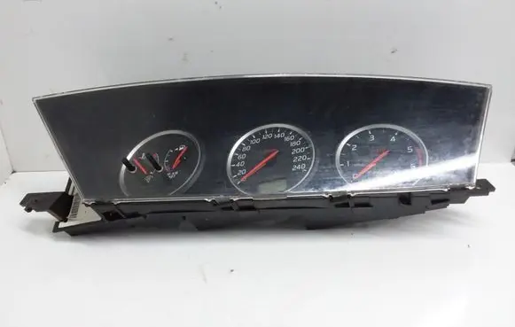 Nissan Primera Speedometer (instrument cluster) AV619 2942441