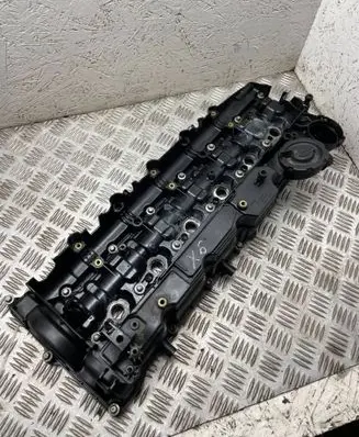 BMW X5 F15 Rocker cam cover 7823181 782318104 7818693