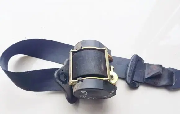 Peugeot 206 Rear seatbelt A508366