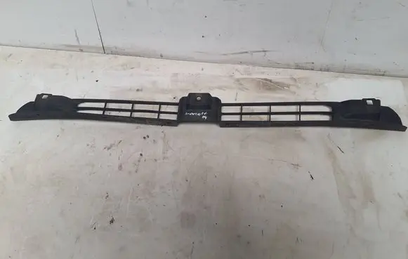 Renault Mascott Front grill 8200338541