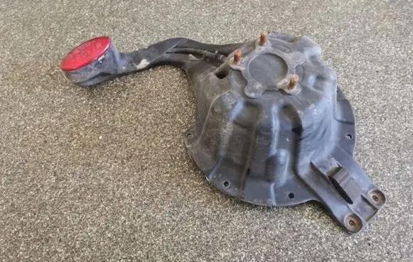 Land Rover Freelander Spare wheel mounting bracket 