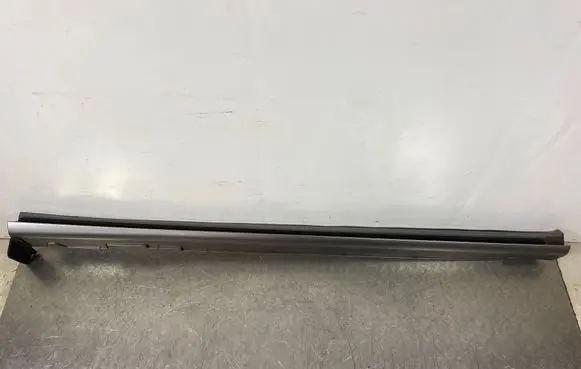 Genesis GV60 Sill