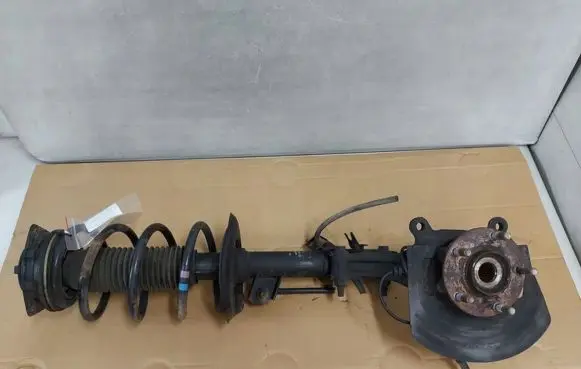 Nissan Qashqai Front wheel hub spindle knuckle