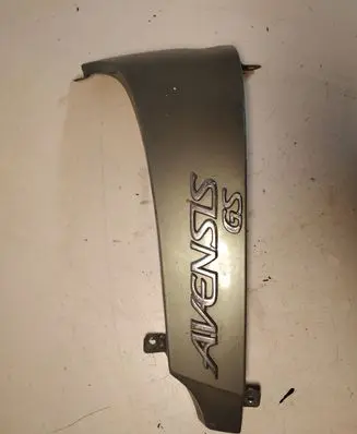 Toyota Avensis T220 Rear bodywork 