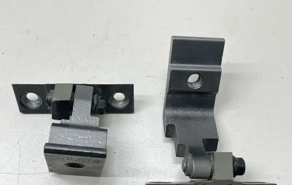 BMW X5 E70 Rear door hinge set 7160825