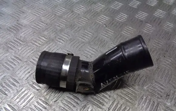 Toyota Avensis T250 Intercooler hose/pipe