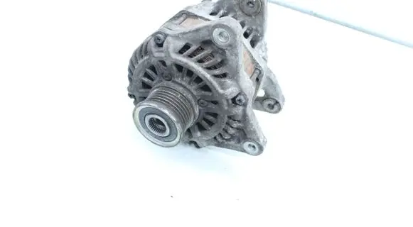 Nissan Juke I F15 Generator/alternator A2TJ1381