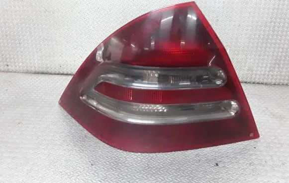 Mercedes-Benz C W203 Rear/tail lights