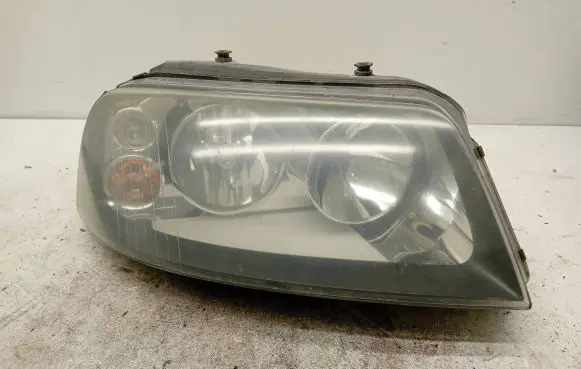 Seat Alhambra (Mk1) Headlight/headlamp