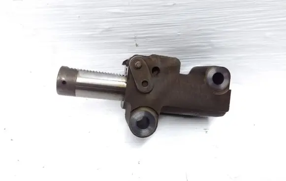 Lexus RX III Timing belt/chain tensioner 11090210