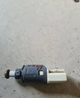 Renault Megane II Brake pedal sensor switch 8201133032