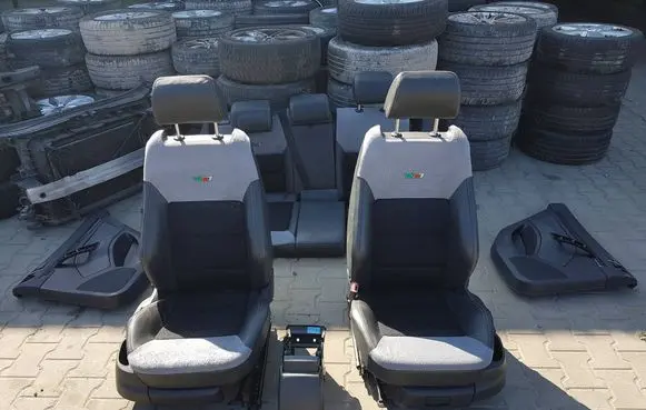 Skoda Octavia Mk2 (1Z) Seat set 