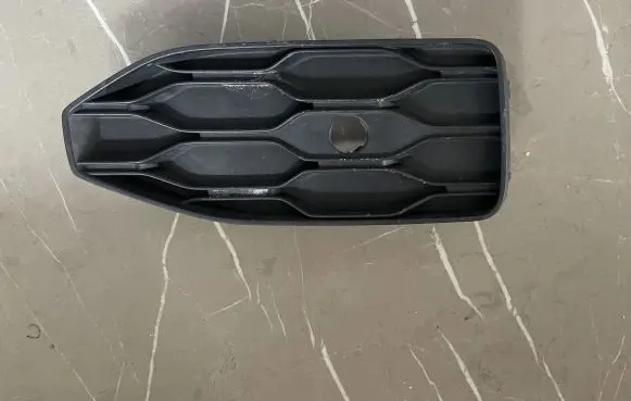 Volkswagen T-Roc Front bumper corner part panel trim 2GA853212
