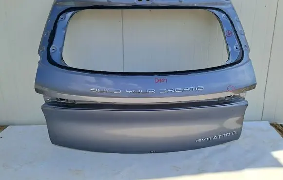 BYD Atto 3 Tailgate/trunk/boot lid D401