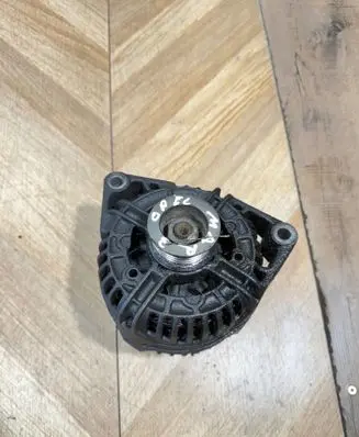 Opel Zafira A Generator/alternator 0124525030 13108596