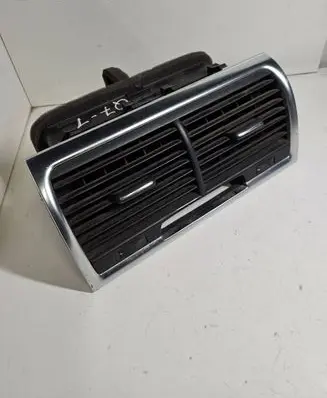 Audi Q7 4L Dash center air vent grill 4L0820951