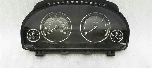 BMW 5 F10 F11 Speedometer (instrument cluster) 9339893