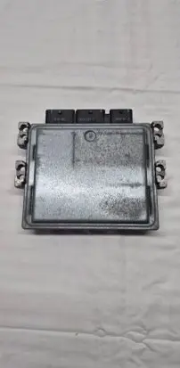 Nissan Qashqai Engine control unit/module S180033104a