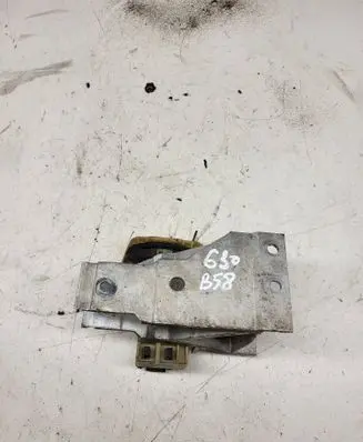 BMW 5 G30 G31 G38 Radiator support slam panel bracket 7357215 18885210