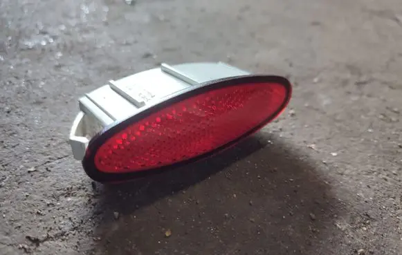 Renault Laguna III Other interior light 8200011650B
