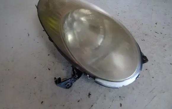 Nissan Micra Headlight/headlamp