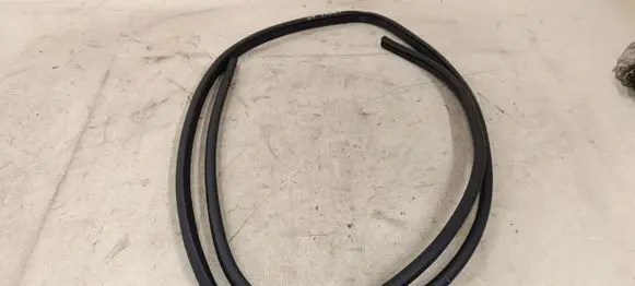 Nissan Murano Z52 Front door rubber seal