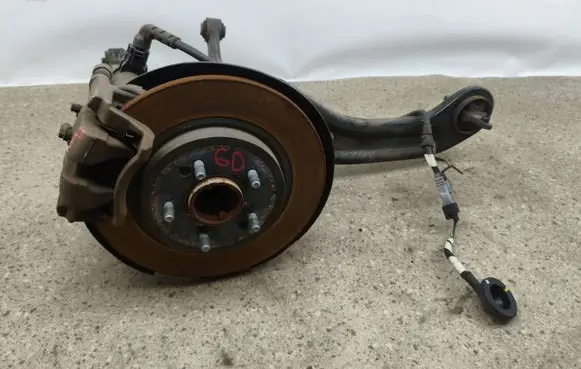 Hyundai Santa Fe Rear wheel hub spindle/knuckle