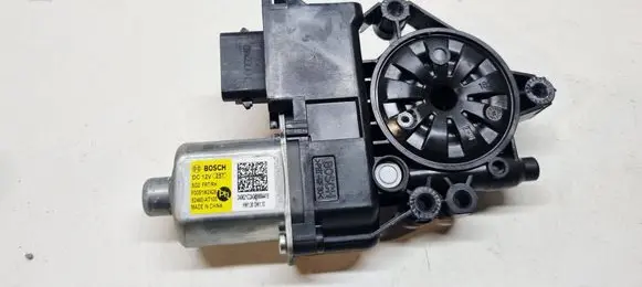 KIA Niro Front door window regulator motor 82460AT100 F00S1W2426