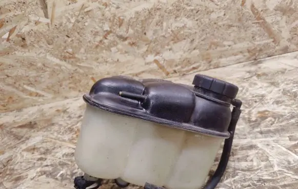Mercedes-Benz S W140 Coolant expansion tank/reservoir 1405001749
