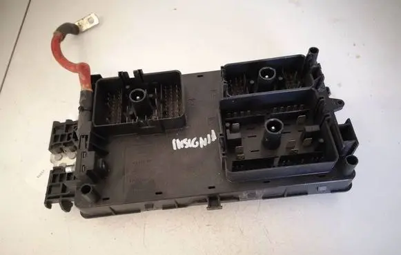 Opel Insignia A Fuse box set 13255300