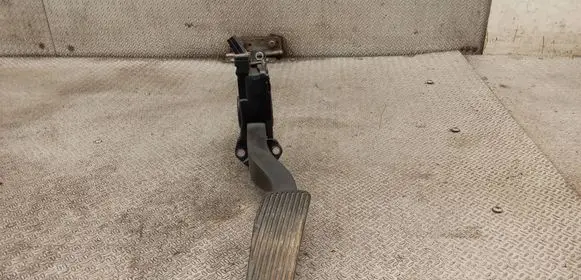 Chrysler Grand Voyager V Accelerator throttle pedal 05281418AC