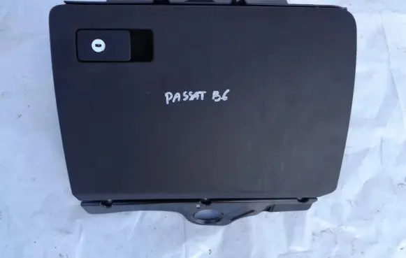 Volkswagen PASSAT B6 Glove box set 