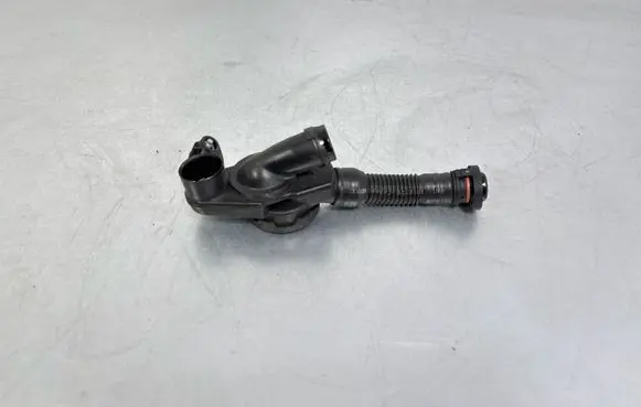 Porsche Macan (95B) Breather valve 94610722977